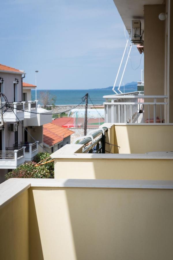 Koulas Luxury Apart By Homebrain Alexandrópolis Exterior foto